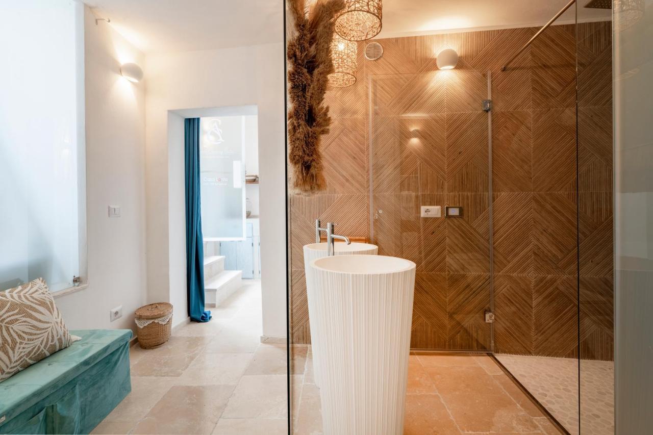 Apulia Charming Suites - Casa Lonfo Suite Sole Monopoli Exteriör bild