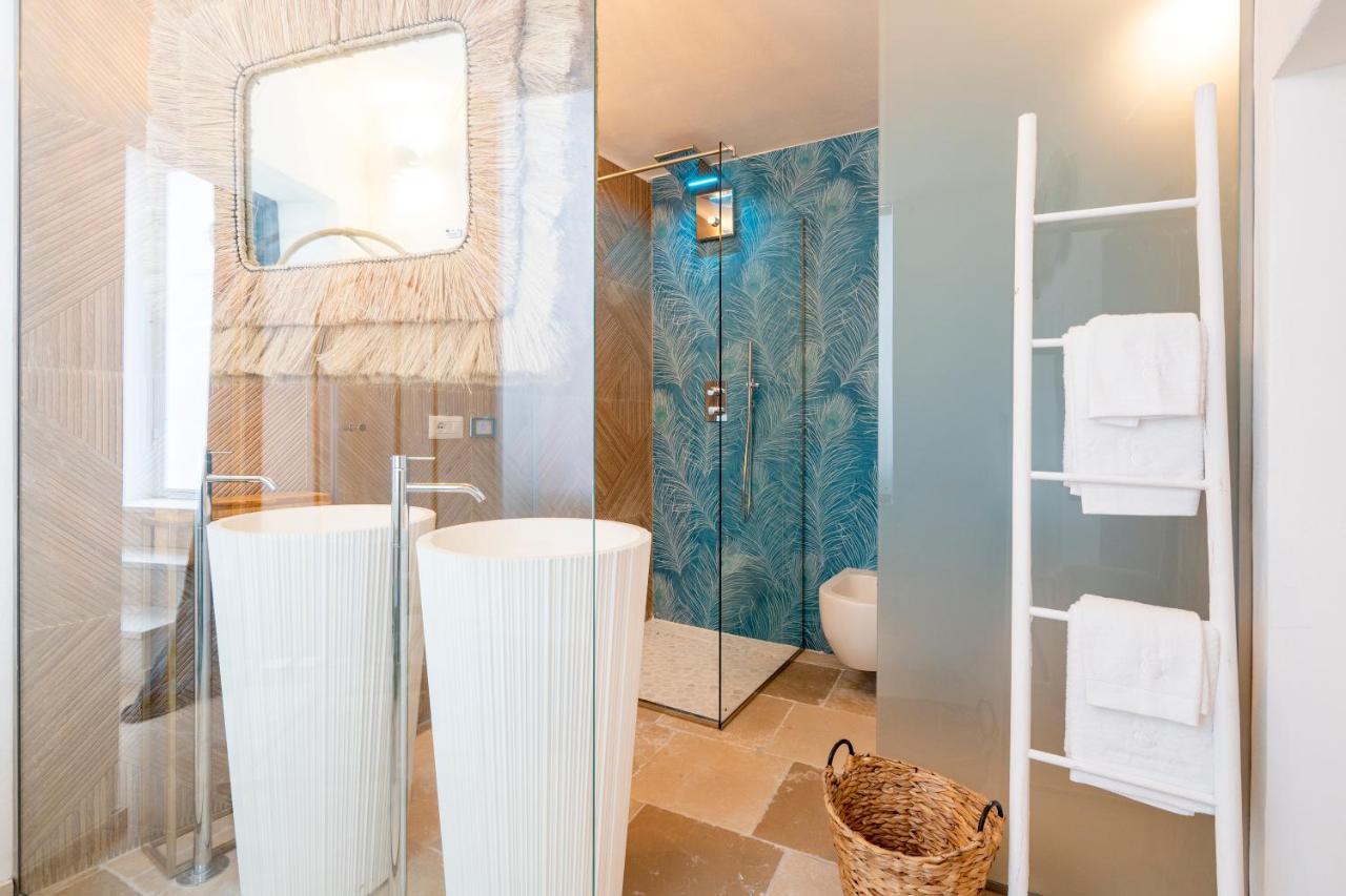 Apulia Charming Suites - Casa Lonfo Suite Sole Monopoli Exteriör bild