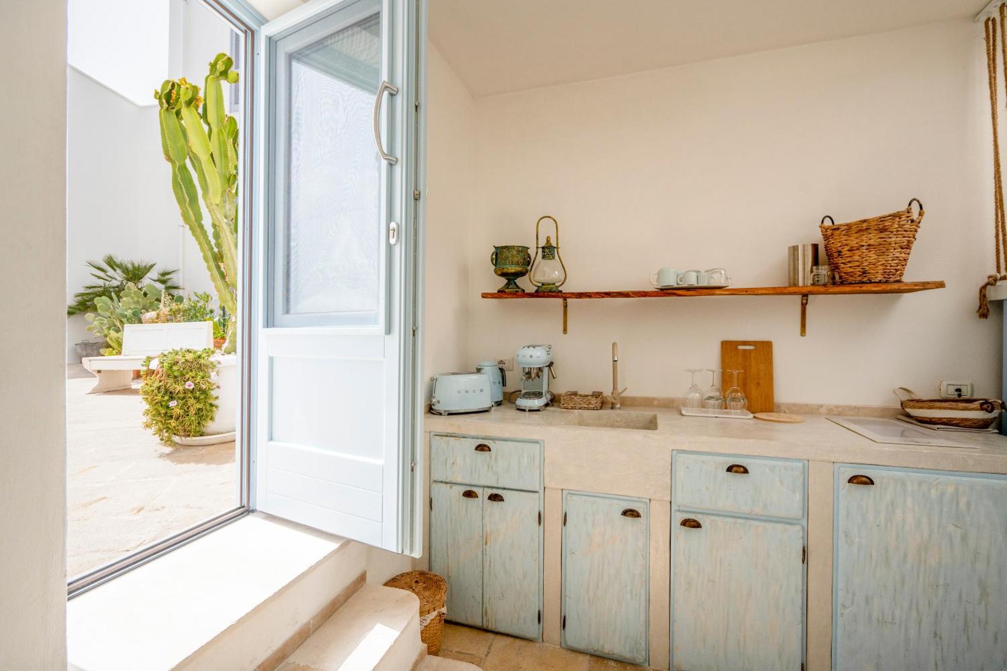 Apulia Charming Suites - Casa Lonfo Suite Sole Monopoli Exteriör bild